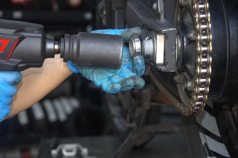 Load image into Gallery viewer, 1/2" Dr. Composite Air impact Wrench, Twin Hammer, 500ft-Lb, 680 Nm