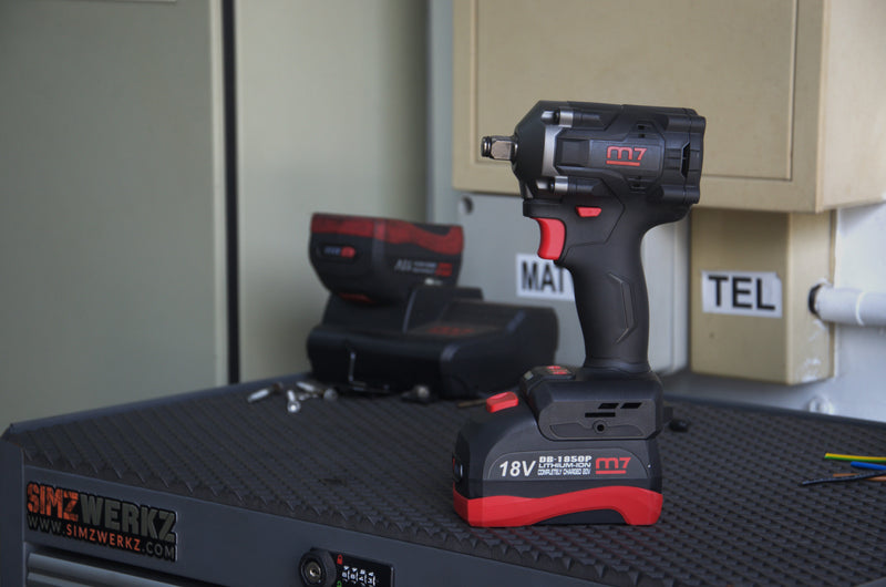 Load image into Gallery viewer, 1/2" Mini Cordless Impact Wrench Kit