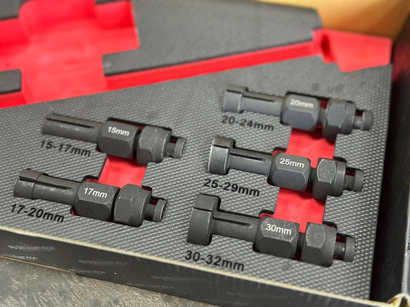 Load image into Gallery viewer, Blind Bearing Puller Kit
