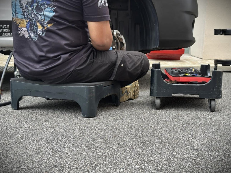 Load image into Gallery viewer, 4-IN-1 Garage Stool