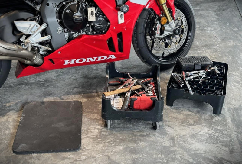 Load image into Gallery viewer, 4-IN-1 Garage Stool