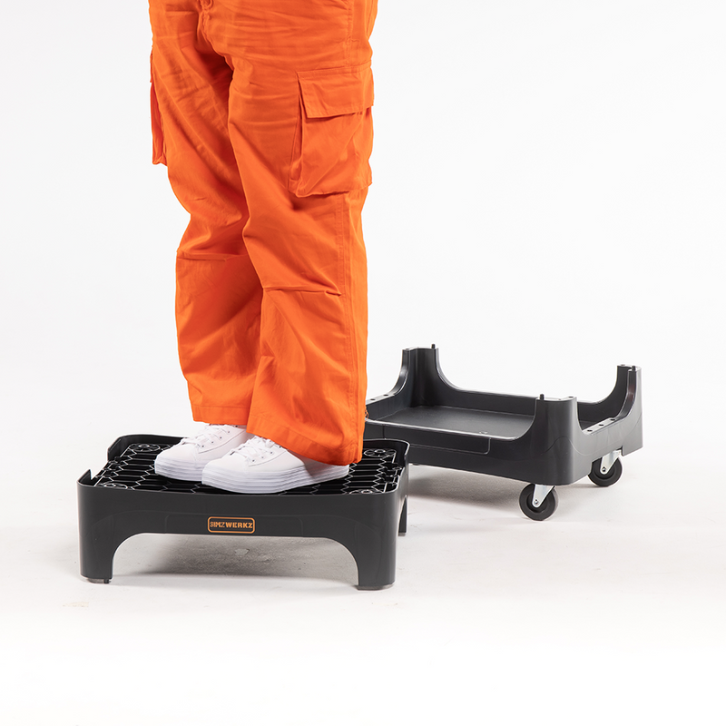 Load image into Gallery viewer, 4-IN-1 Garage Stool - SIMZ Werkz
