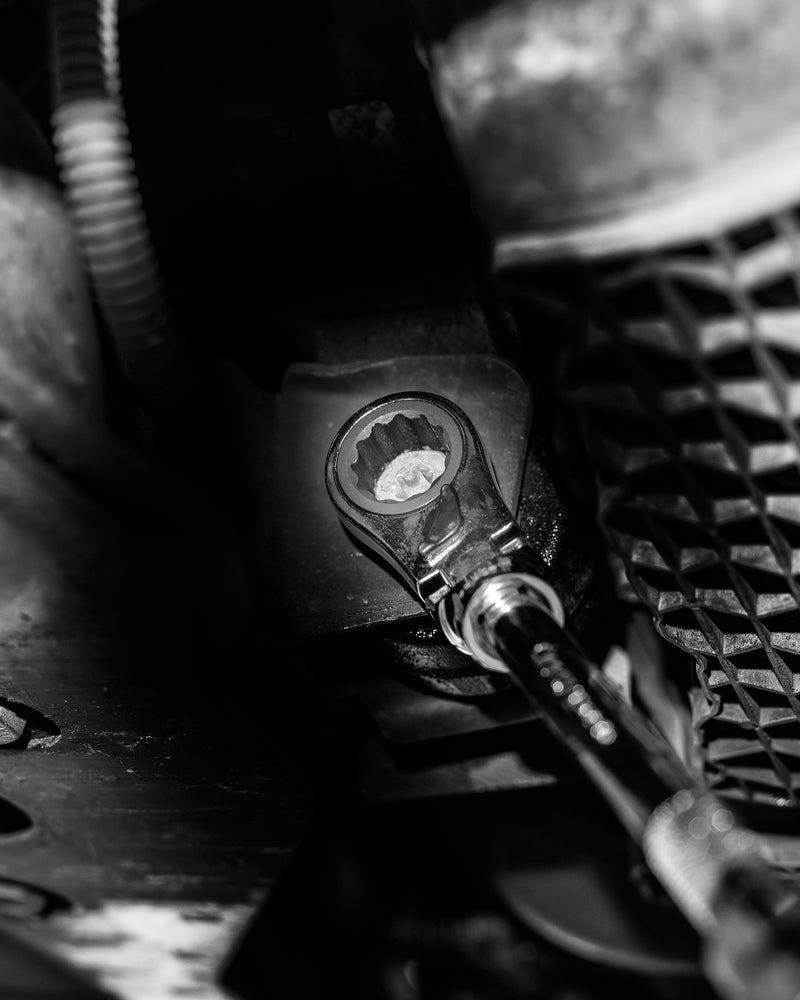 Load image into Gallery viewer, 3/8&quot;Dr. Flex-Head Reversible Deep Box Ratcheting Wrench Set
