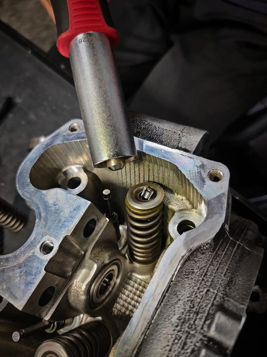 Valve Spring Extractor Valve Spring Collet Extractor / Installer – SIMZ Werkz