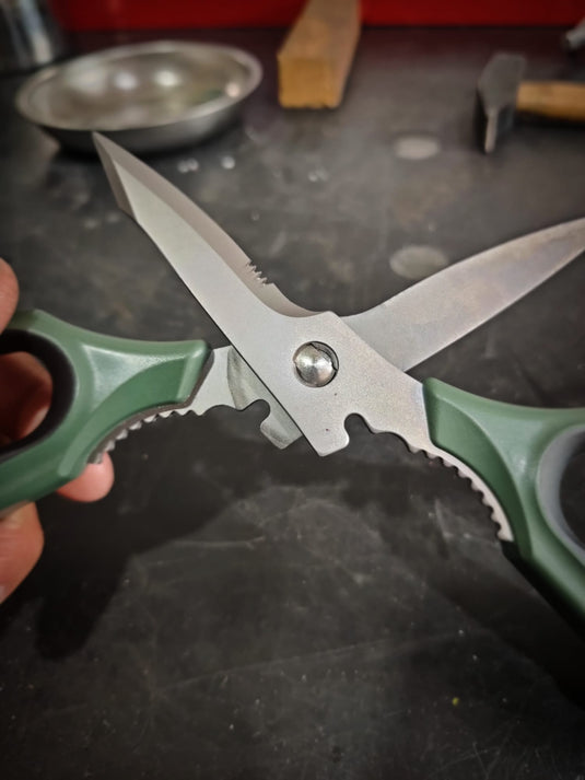 Multifunction Scissors – SIMZ Werkz