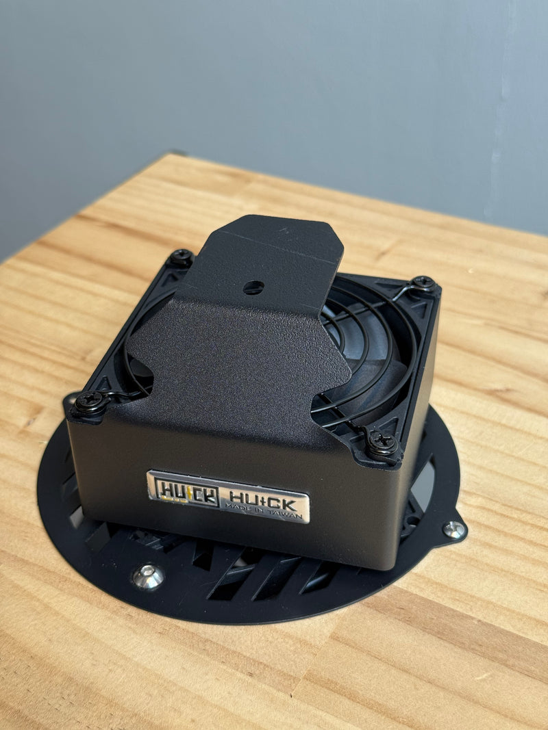Load image into Gallery viewer, Portable Hanger Dryer with USB Fan (3700RPM)
