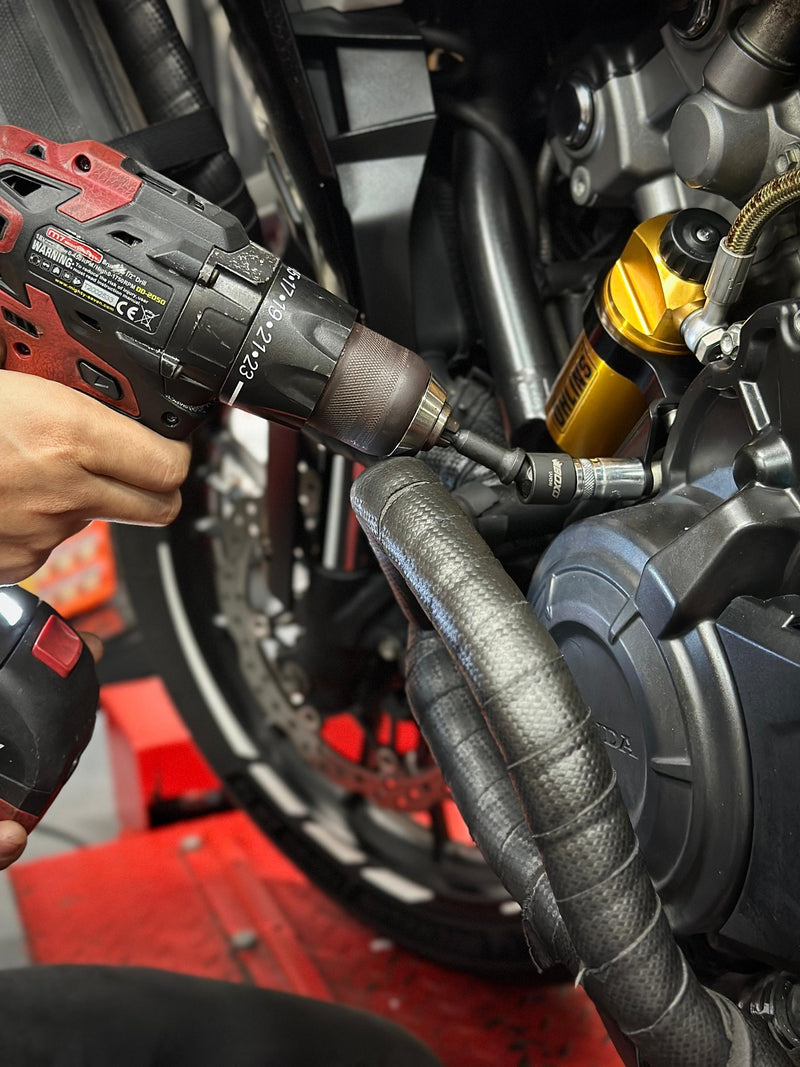 Load image into Gallery viewer, Hex 1/4" Impact Swivel Power Tool Universal Adaptor &amp; Cring Bit Holder
