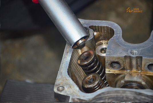 Valve Spring Extractor Valve Spring Collet Extractor / Installer – SIMZ Werkz