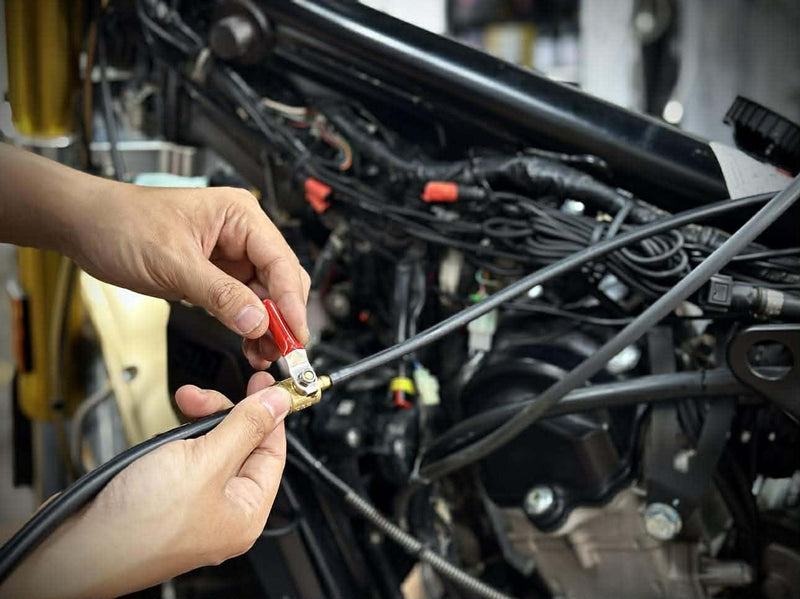 Load image into Gallery viewer, Portable Auxiliary Tank for Fuel-Injected Systems
