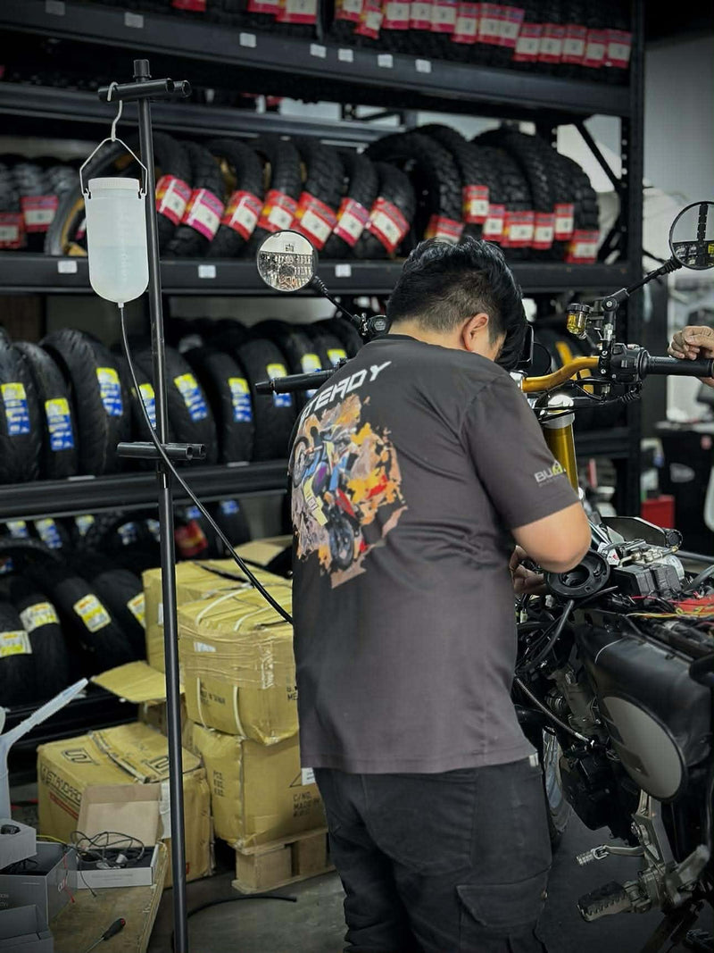 Load image into Gallery viewer, Portable Auxiliary Tank for Fuel-Injected Systems
