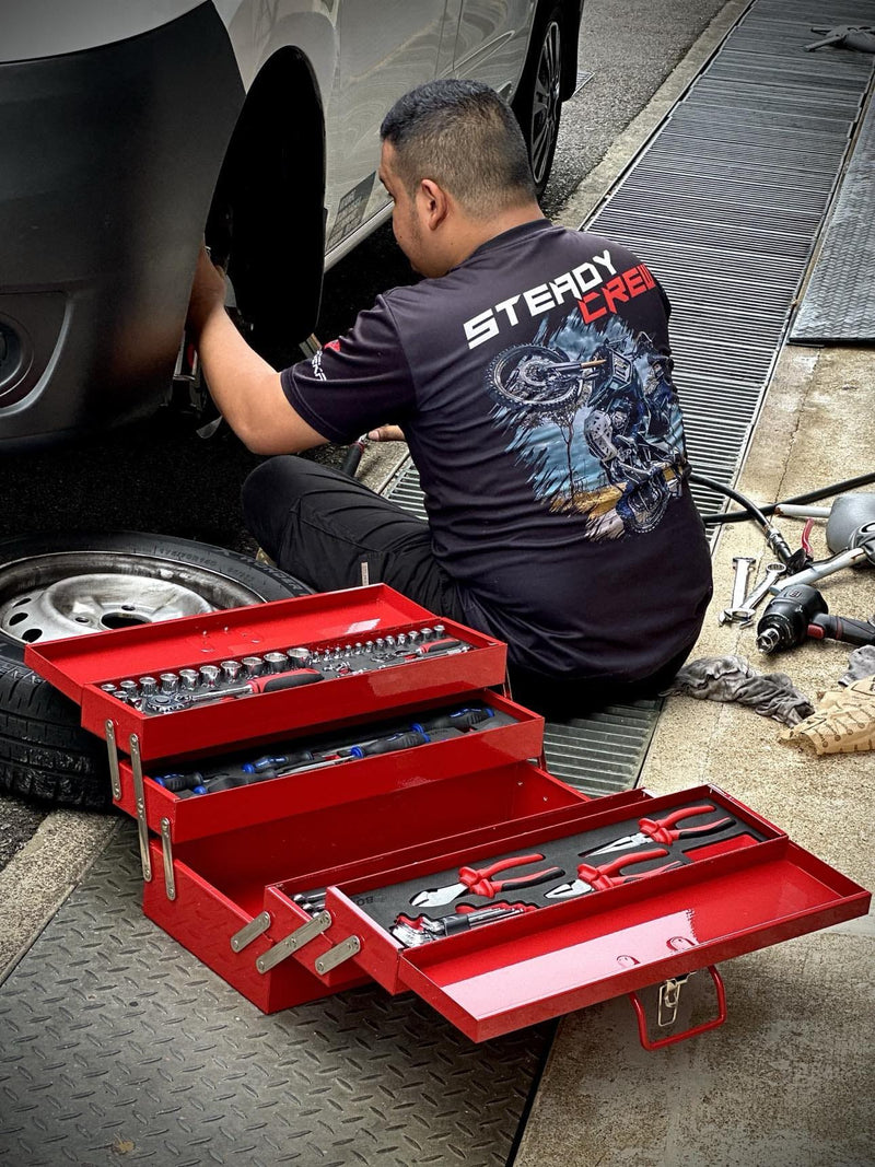 Load image into Gallery viewer, 5 Tray Carry Box with 61pcs Multi-Function Tool Set

