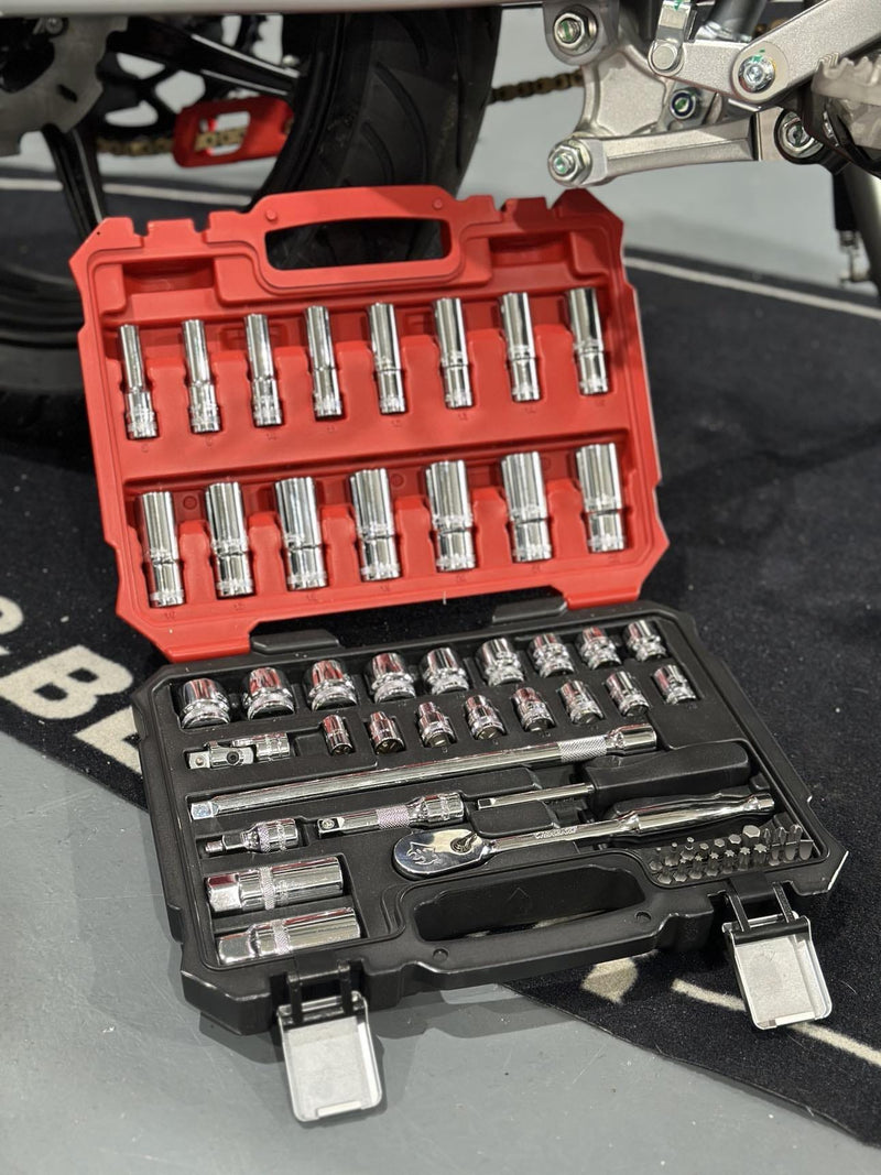 Load image into Gallery viewer, 60 Pcs 3/8&quot; Dr. 6PT Socket Set
