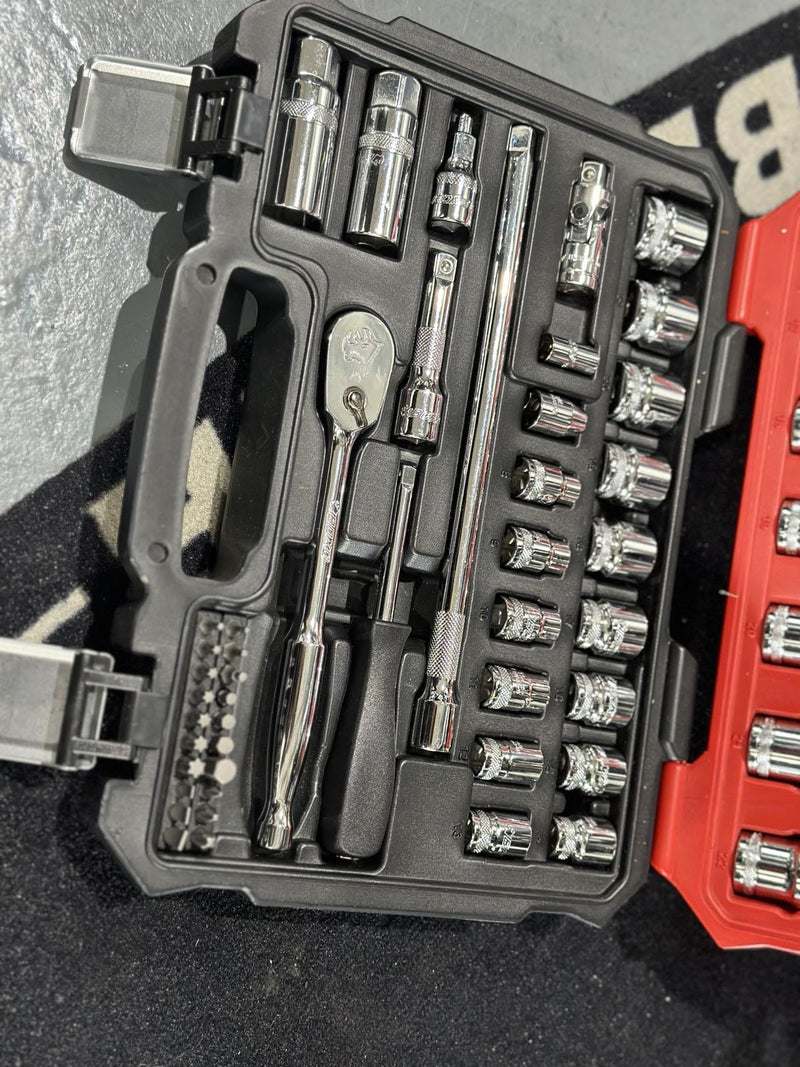 Load image into Gallery viewer, 60 Pcs 3/8&quot; Dr. 6PT Socket Set
