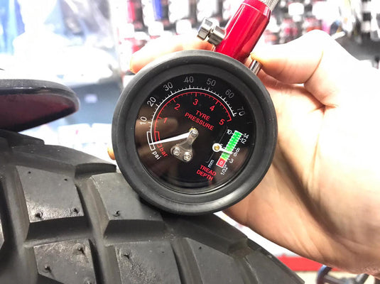 2-In-1 Tyre Pressure Gauge