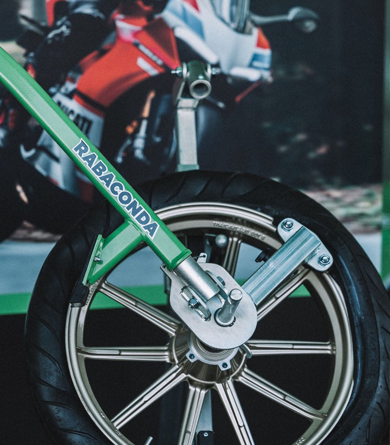 Load image into Gallery viewer, RABACONDA Street Bike Tyre Changer
